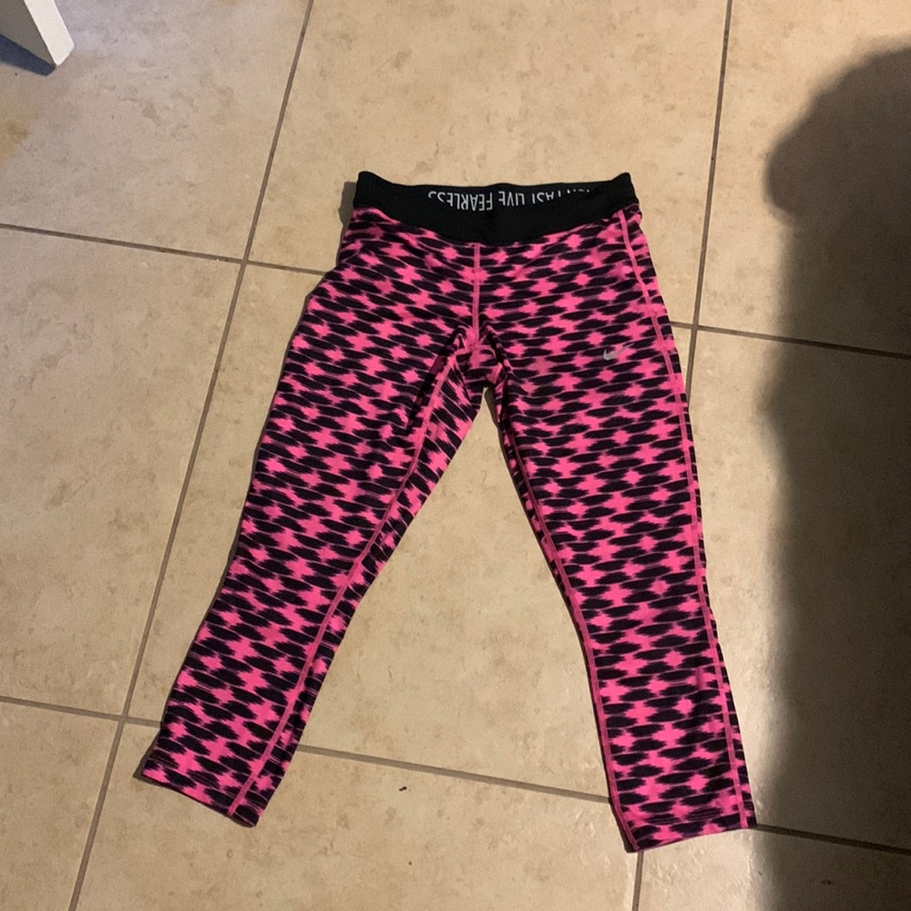 Nike dri fit leggings crop